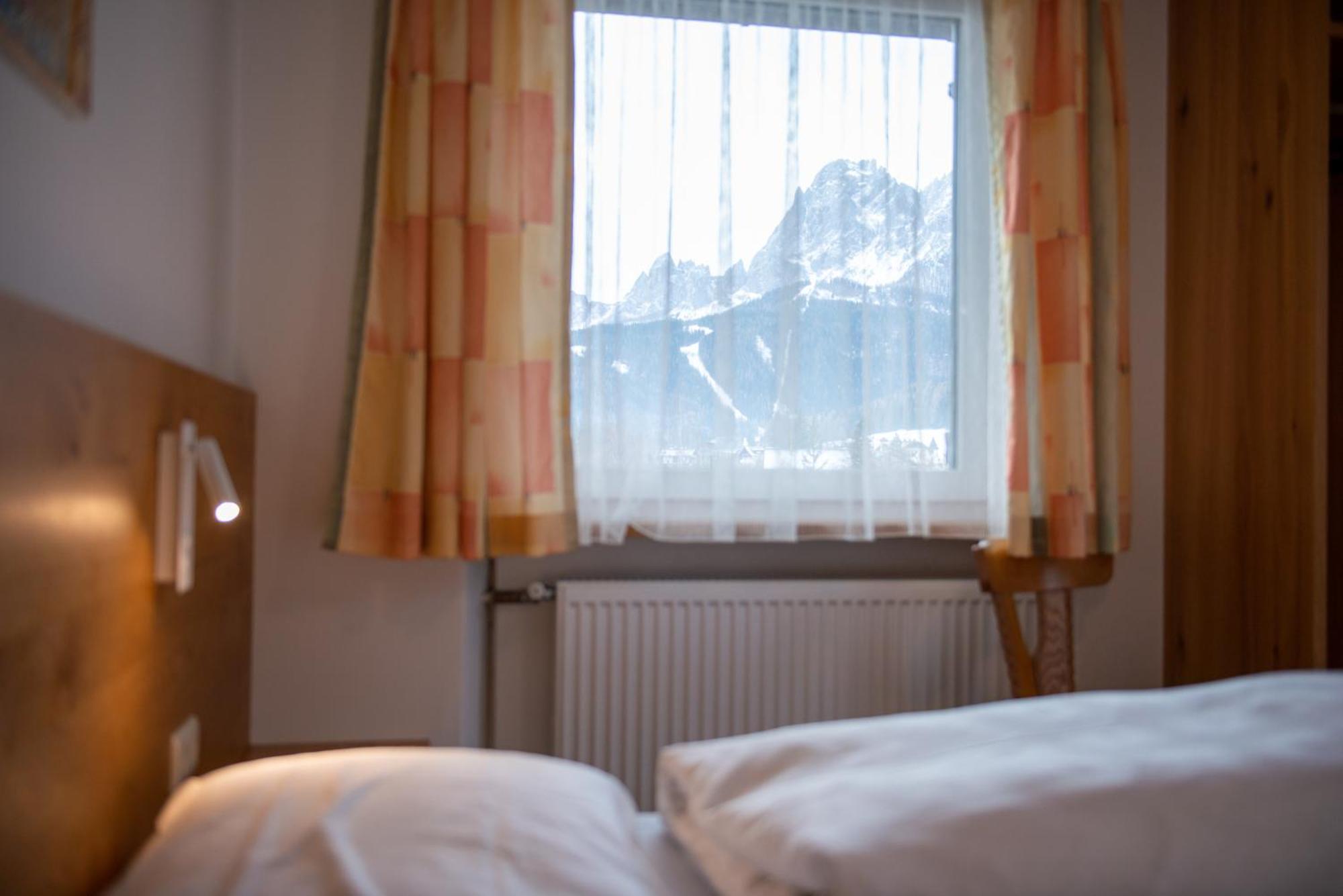 Garni Hofer Aparthotel Sexten Bagian luar foto