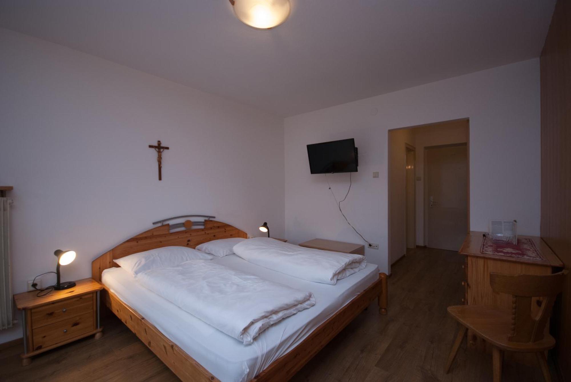 Garni Hofer Aparthotel Sexten Bagian luar foto