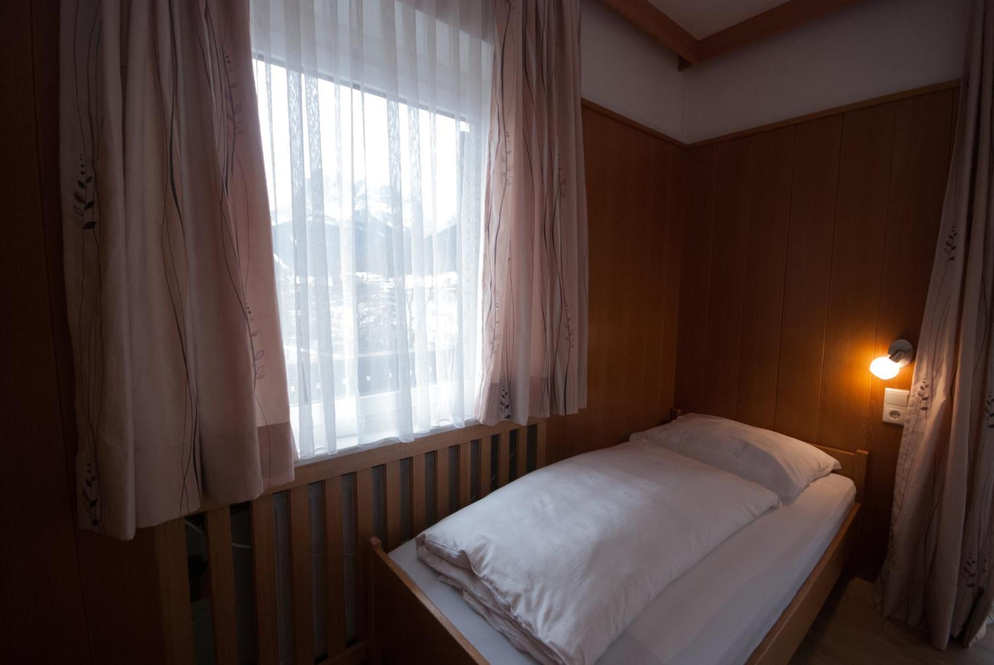 Garni Hofer Aparthotel Sexten Bagian luar foto
