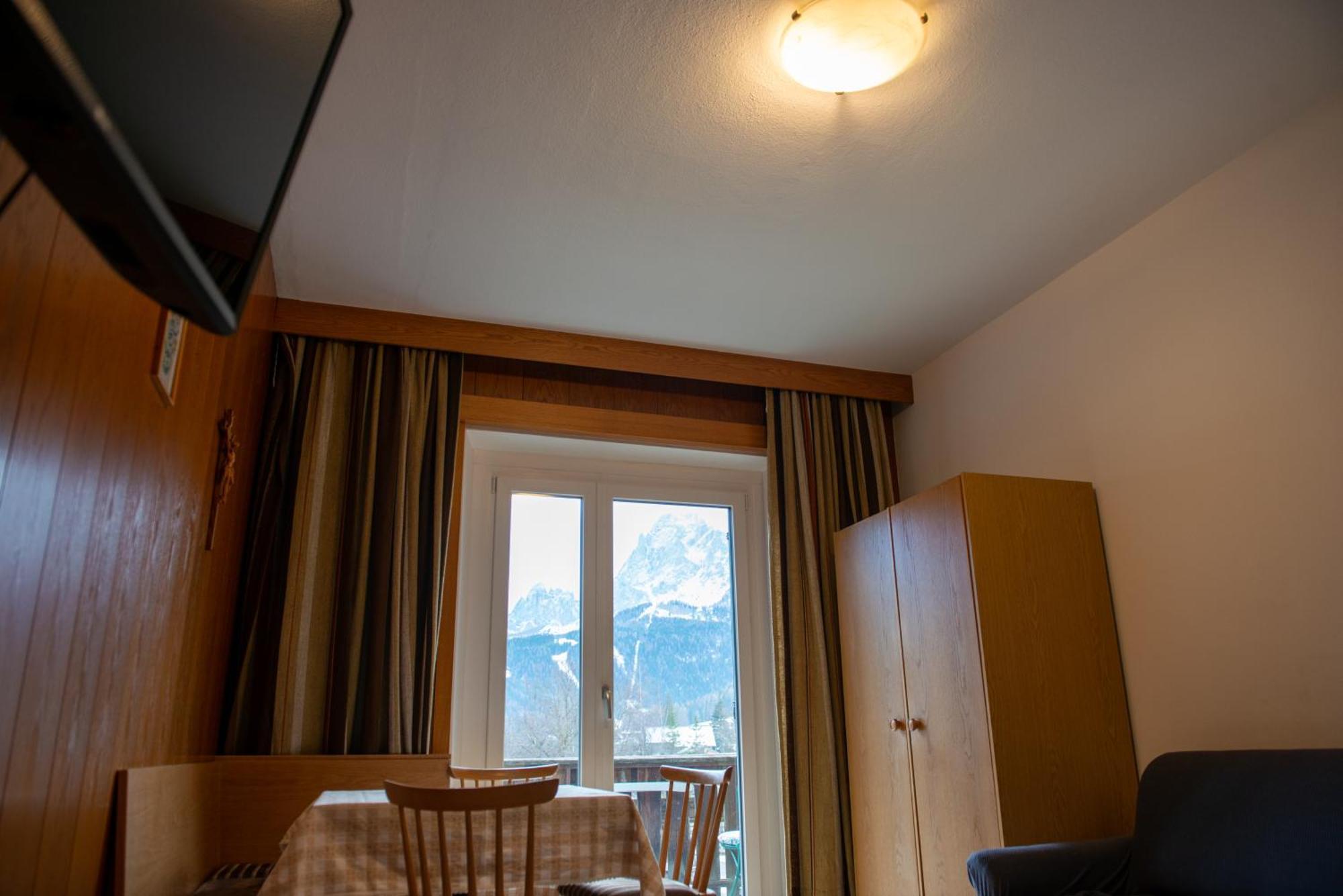Garni Hofer Aparthotel Sexten Bagian luar foto