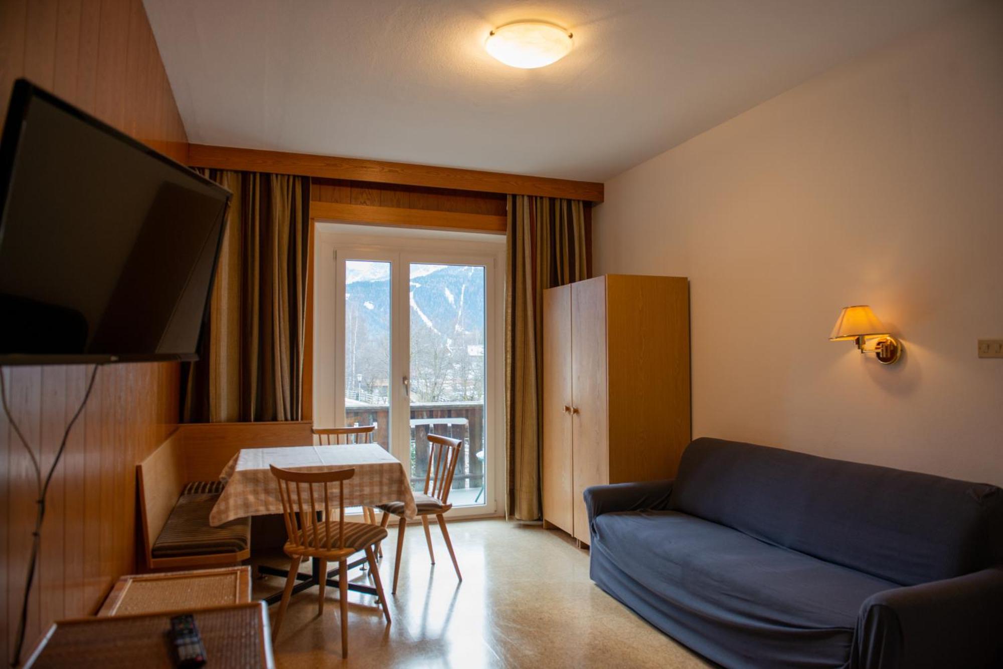 Garni Hofer Aparthotel Sexten Bagian luar foto