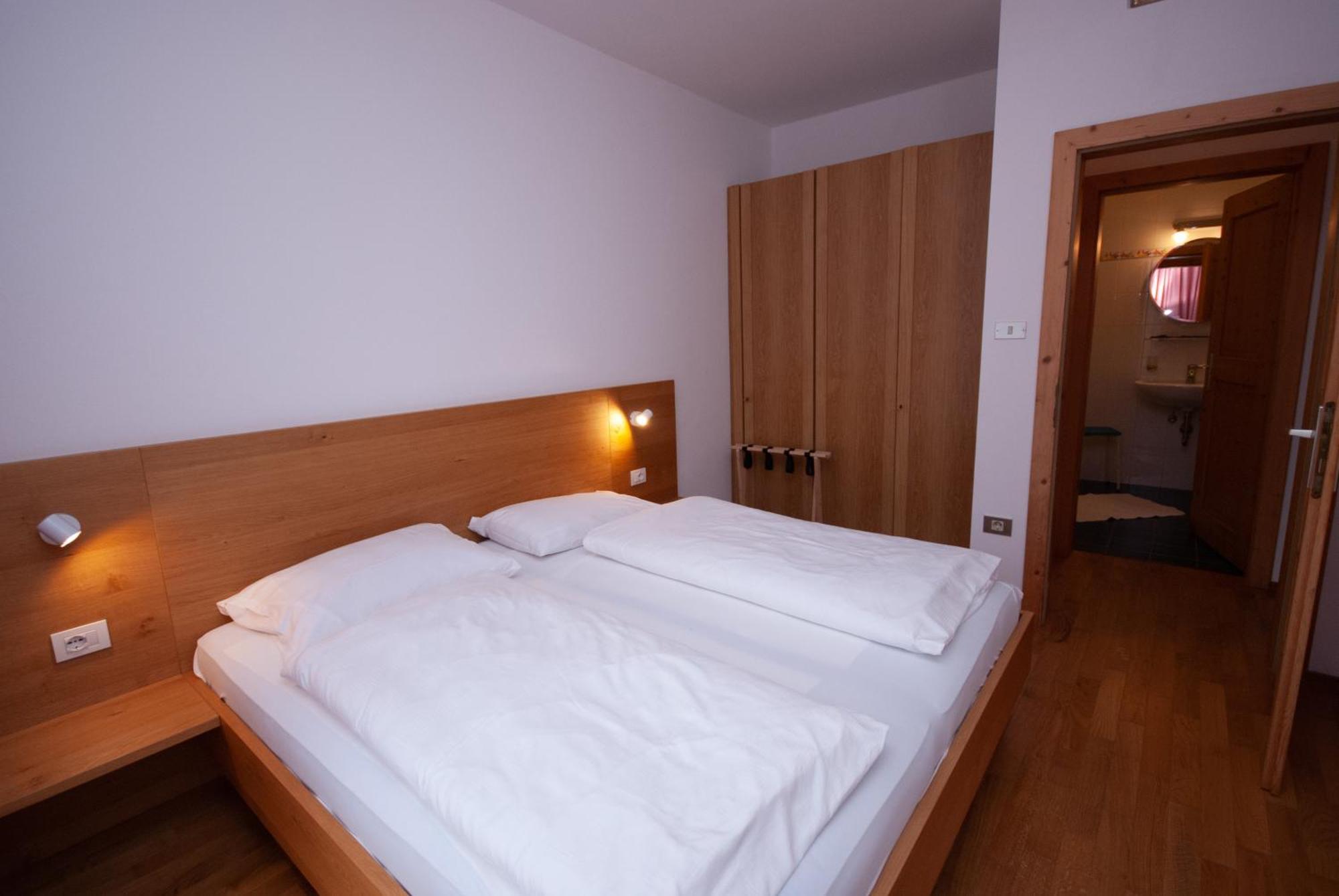 Garni Hofer Aparthotel Sexten Bagian luar foto