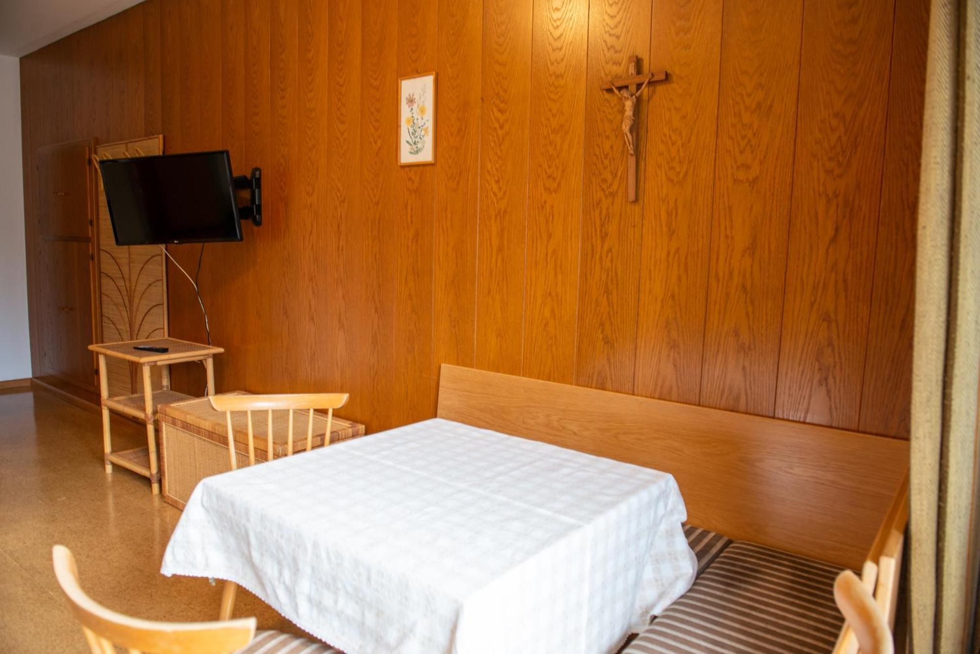 Garni Hofer Aparthotel Sexten Bagian luar foto